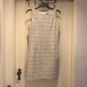 Ann Taylor 6P Petite Cream/Grey Sheath Dress